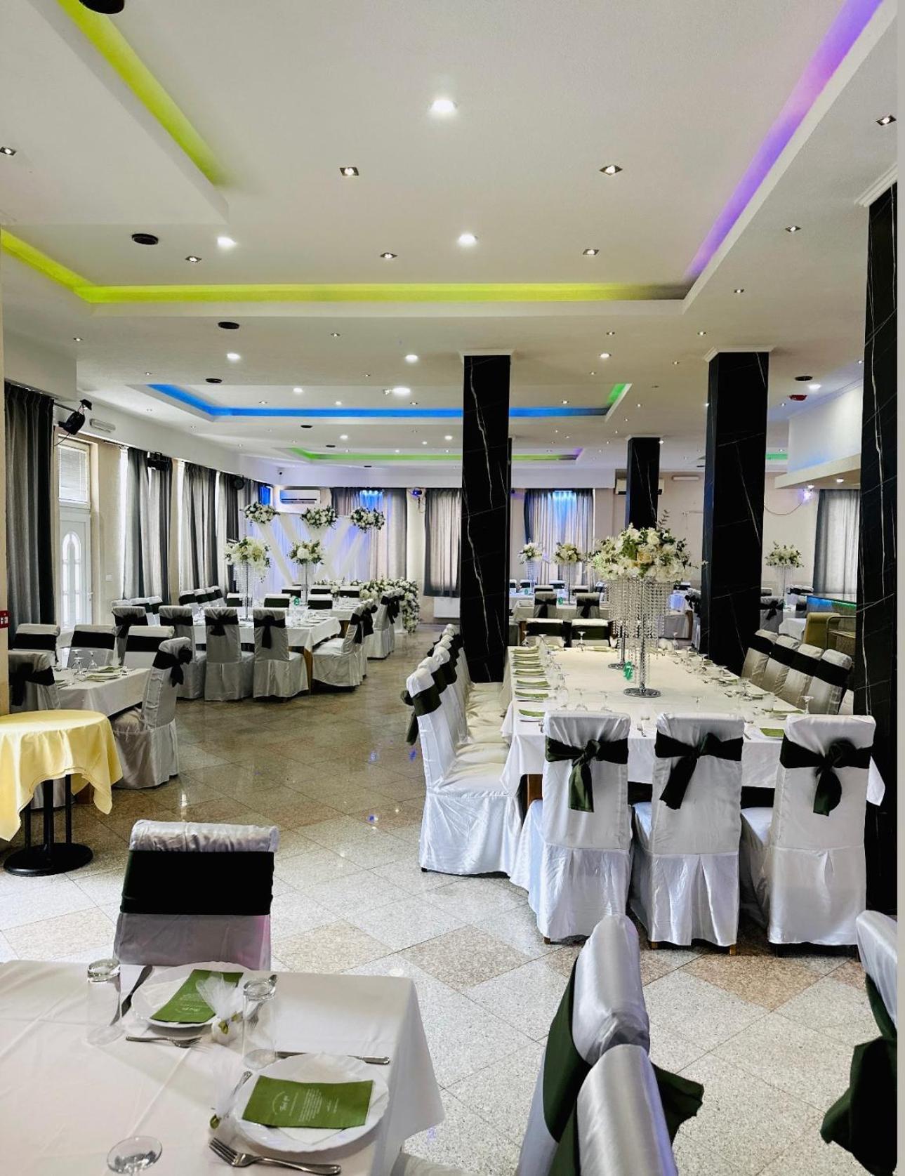 Hotel Casablanca Gorazde エクステリア 写真