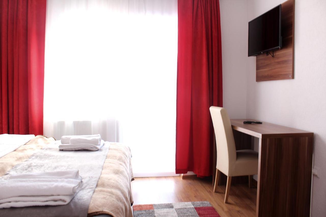 Hotel Casablanca Gorazde エクステリア 写真
